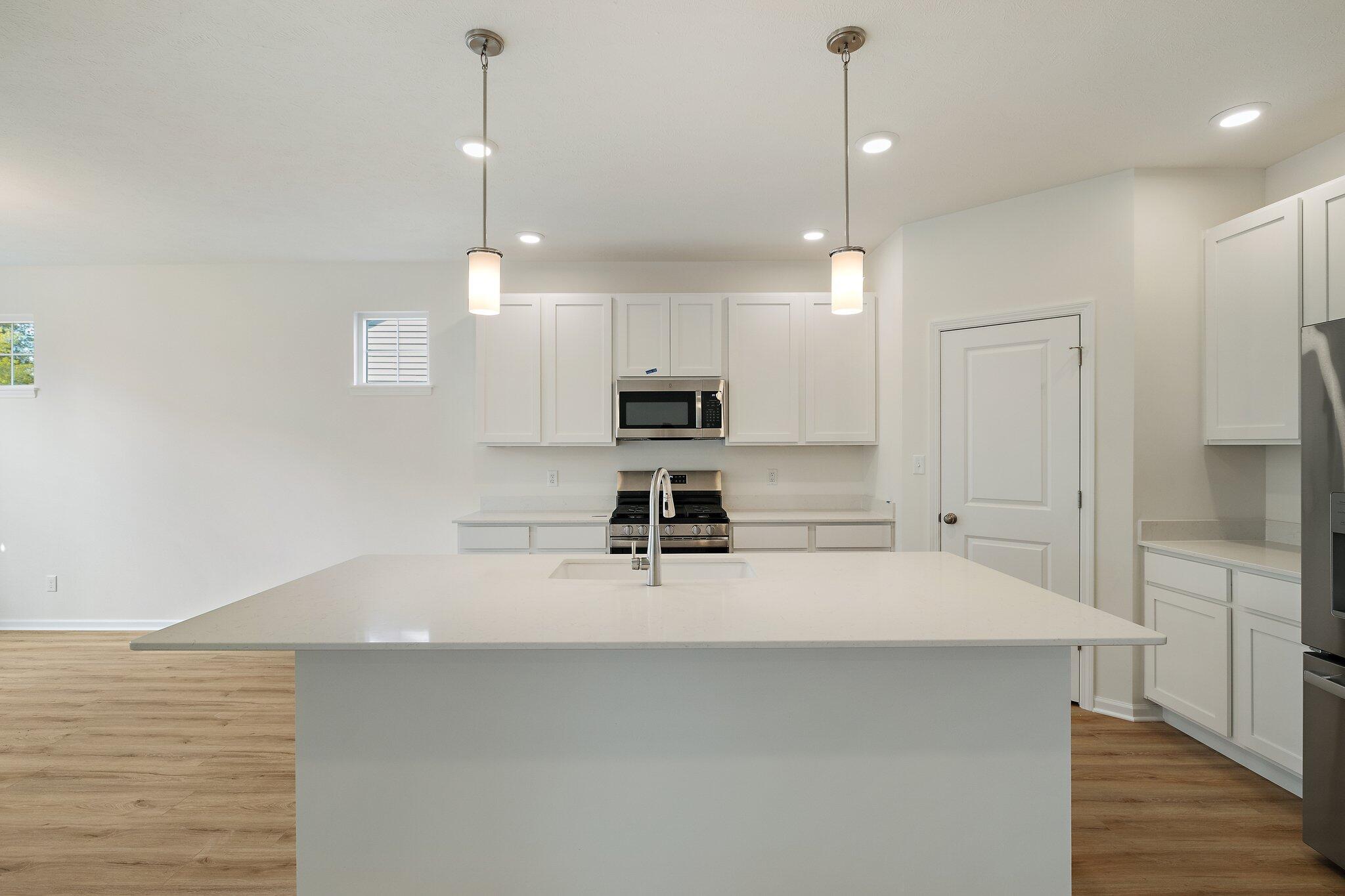 4153 Riverwood Road Valparaiso, IN 46385 - Photo 15 of 26 2048x1365