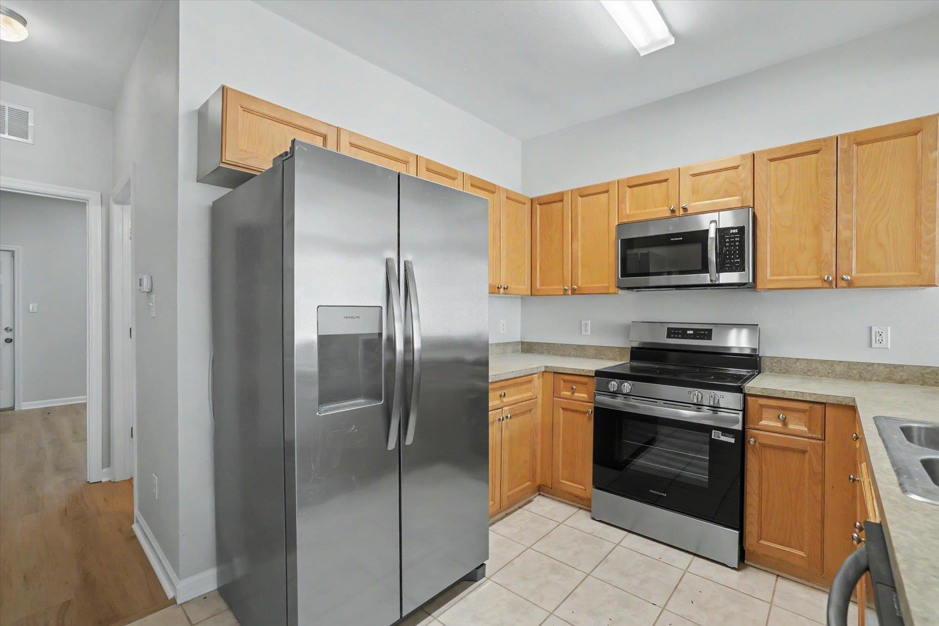 2014 Midyette Road, Unit 303 Tallahassee, FL 32301 - Photo 16 of 32
