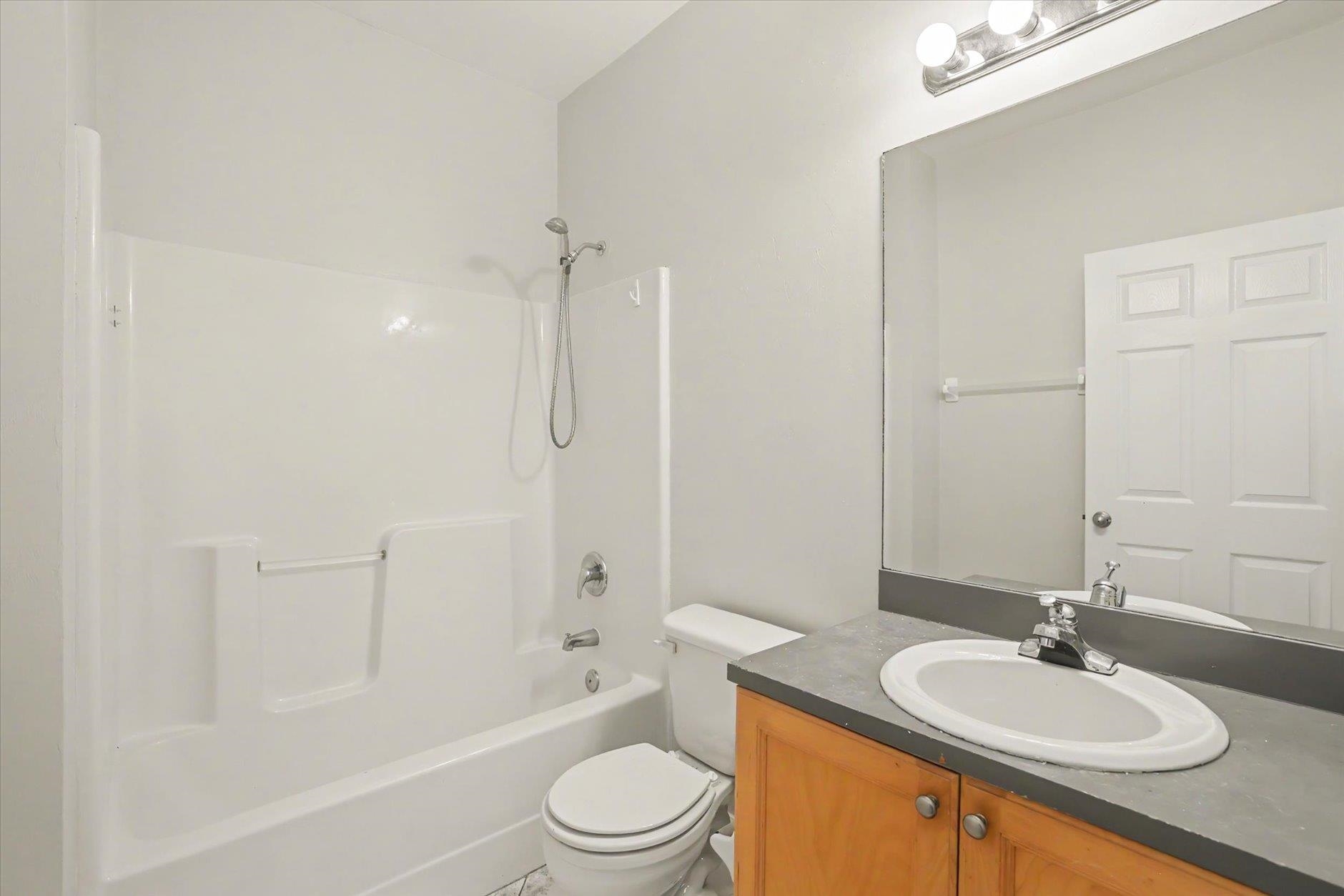 2014 Midyette Road, Unit 303 Tallahassee, FL 32301 - Photo 19 of 32