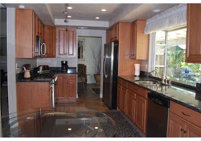 9231 Lake Hill Road Santee, CA 92071 - Photo 8 of 24 Gallery Image 8