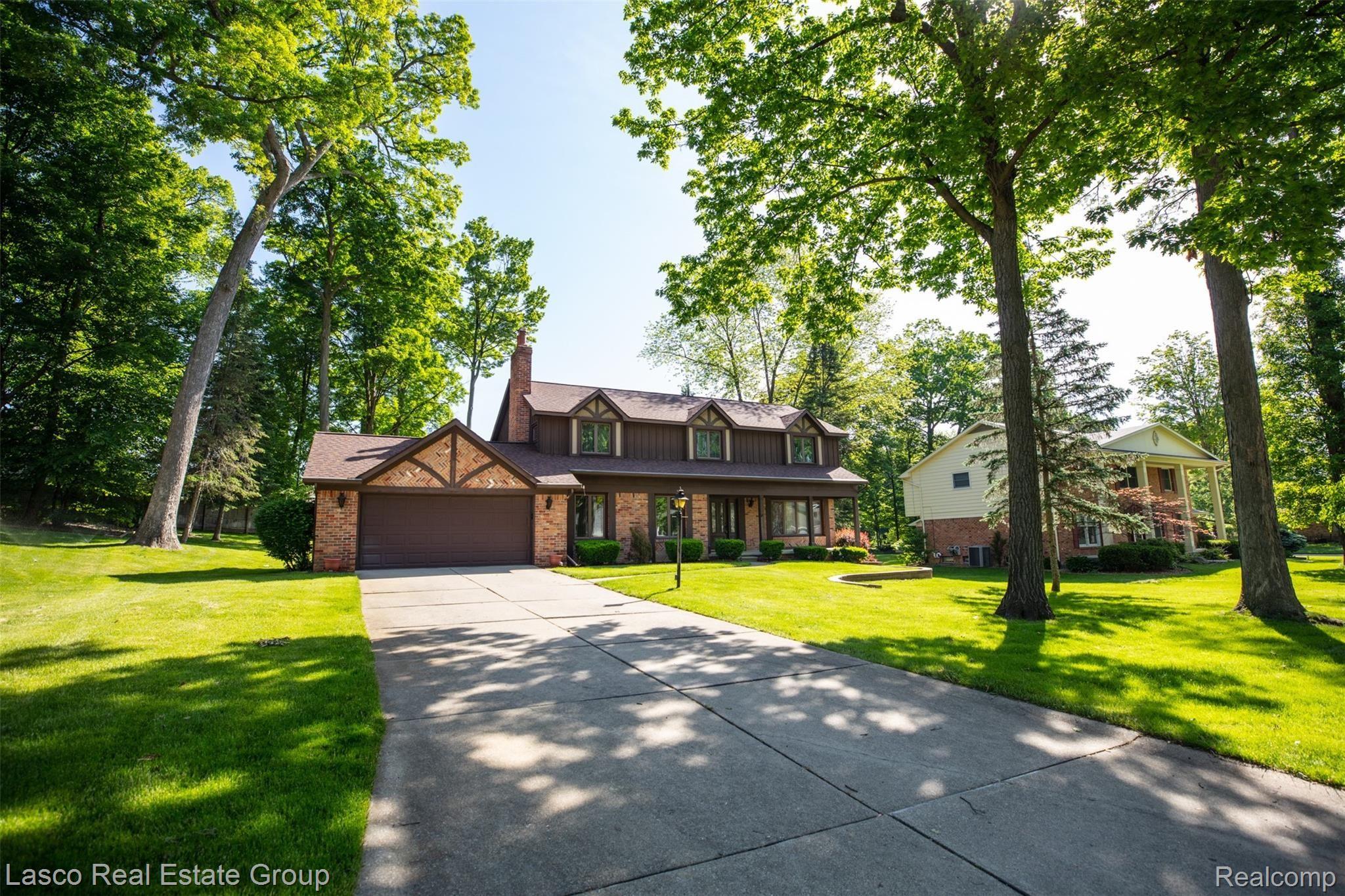 6343 Kings Pointe Road Grand Blanc, MI 48439 - Photo 44 of 44 BPF_8690.jpg