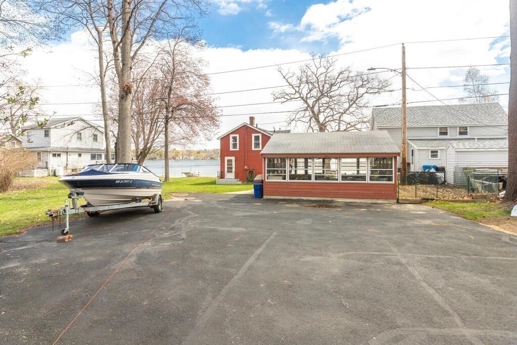 51 West Shore Road Merrimac, MA 01860 - Photo 13 of 39 Gallery Image 13