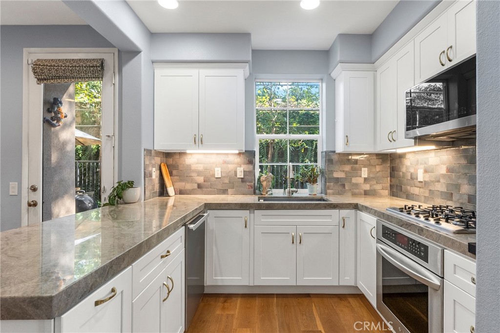 36 Amesbury Court Ladera Ranch, CA 92694 - Photo 13 of 44