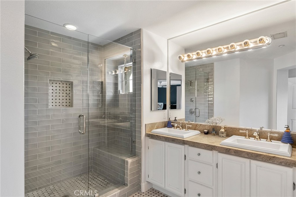 36 Amesbury Court Ladera Ranch, CA 92694 - Photo 18 of 44