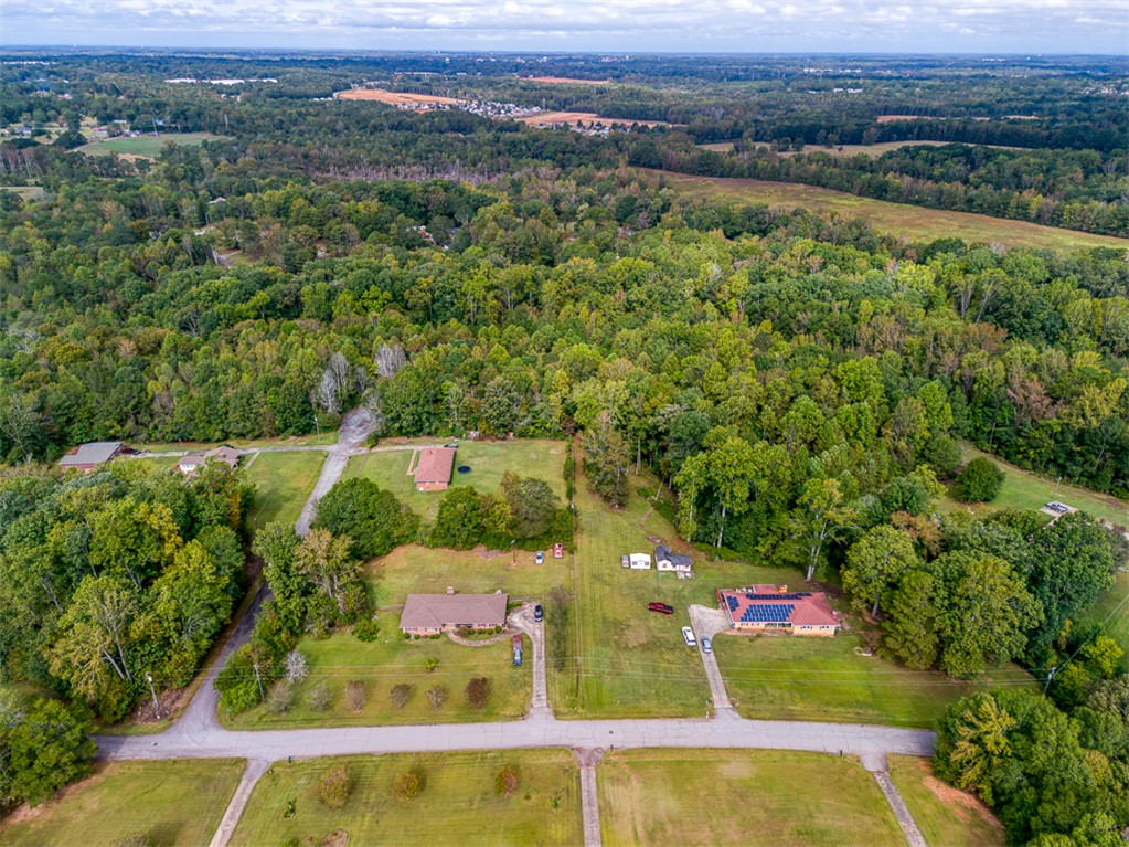 16 Margate Road Anderson, SC 29621 - Photo 4 of 11