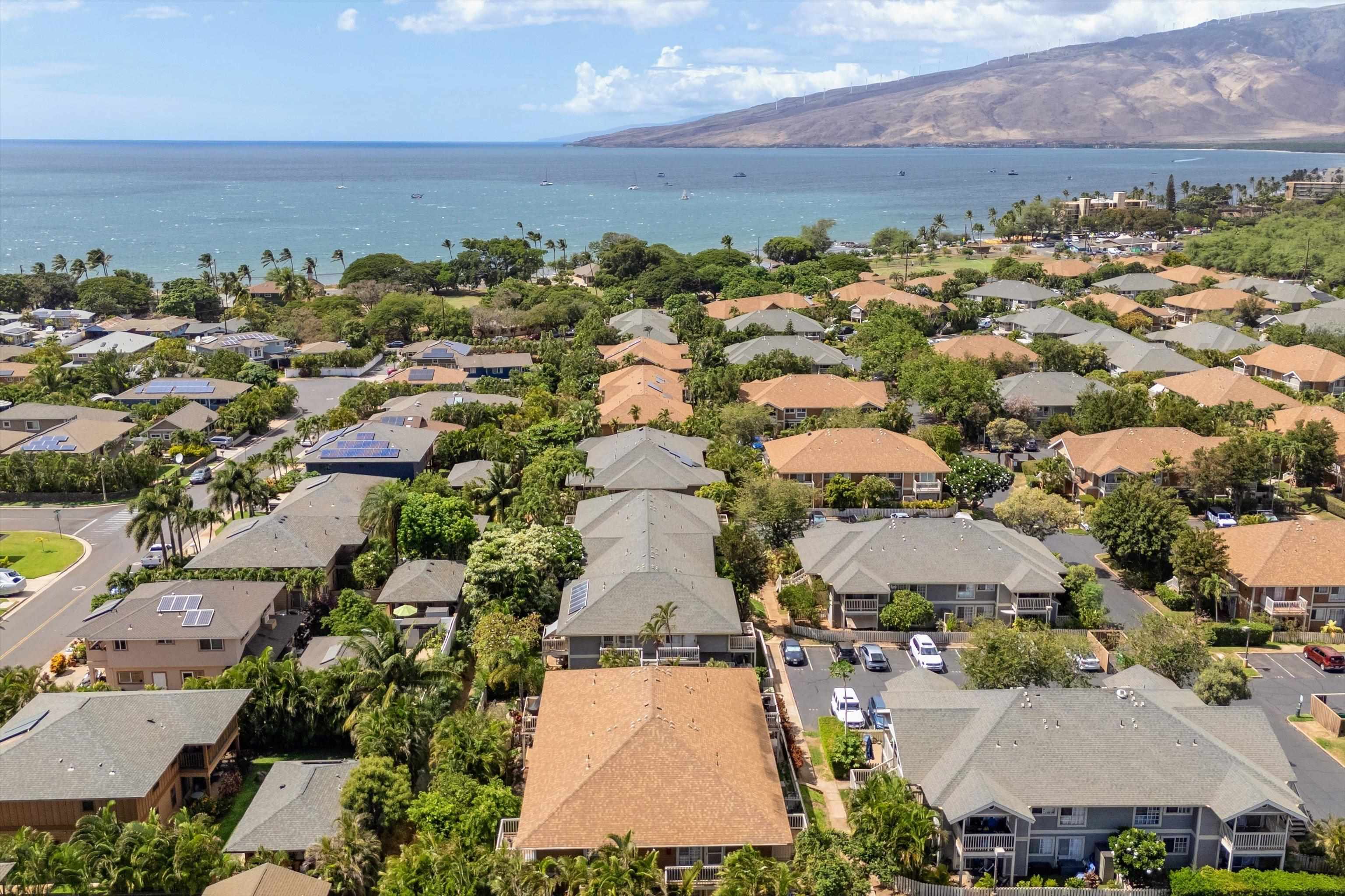 140 Uwapo Road, Unit 19105 Kihei, HI 96753 - Photo 37 of 42 an aerial view of multiple house