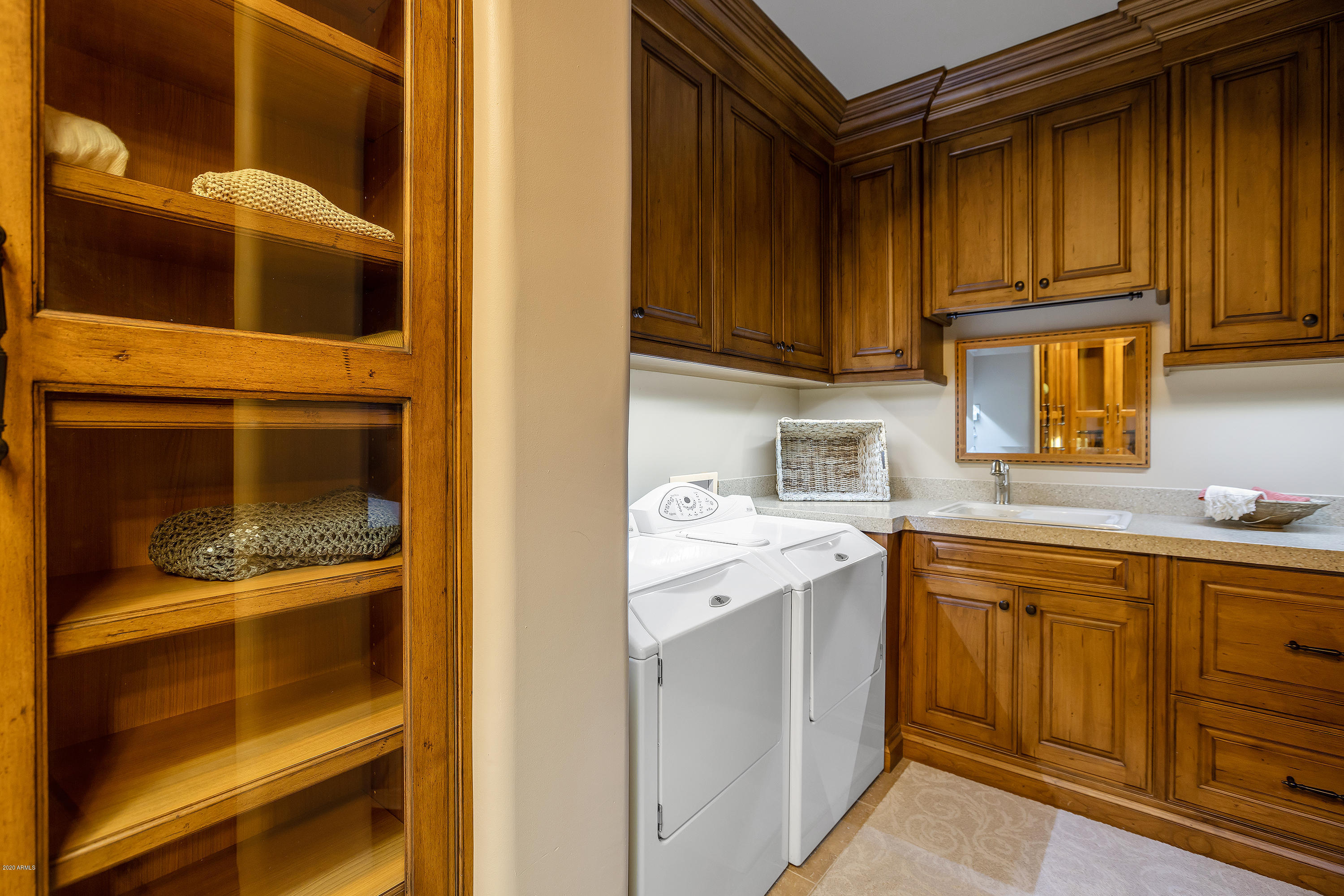 10040 East Happy Valley Road, Unit 787 Scottsdale, AZ 85255 - Photo 30 of 53 Master laundry