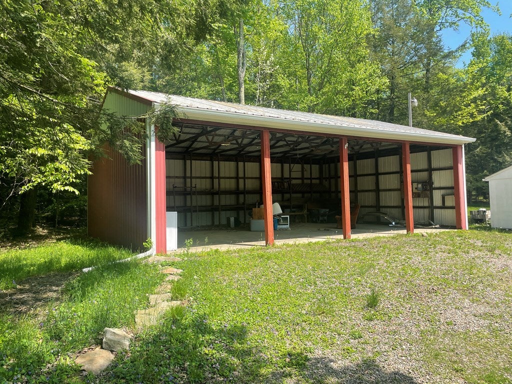 43 Long Valley Road Monroeton, PA 18832 - Photo 4 of 35 Gallery Image 4