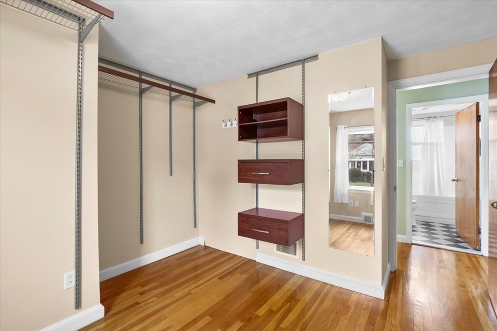 21 Gale Road Weymouth, MA 02188 - Photo 19 of 39