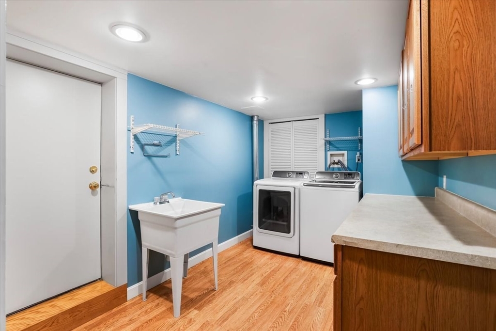 21 Gale Road Weymouth, MA 02188 - Photo 23 of 39