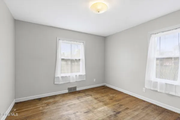 $199,900 | 1815 Curry Road, Rotterdam, NY 12306
