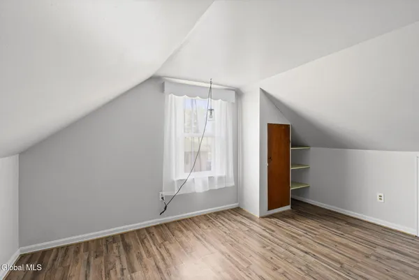 $199,900 | 1815 Curry Road, Rotterdam, NY 12306
