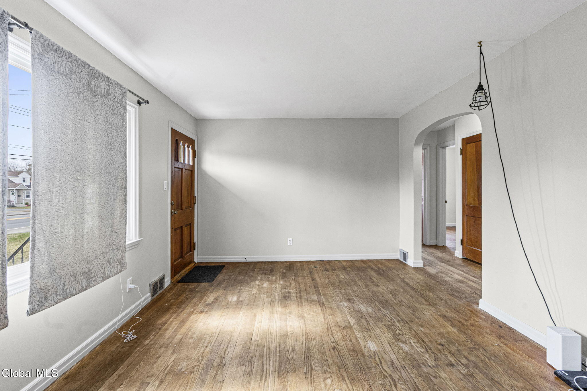 1815 Curry Road Rotterdam, NY 12306 - Photo 2 of 35 6-web-or-mls-1815-curry-rd