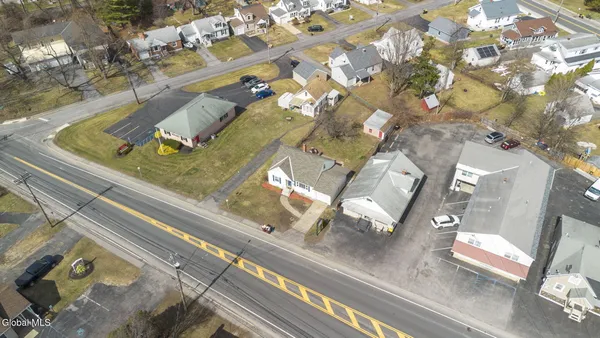$199,900 | 1815 Curry Road, Rotterdam, NY 12306
