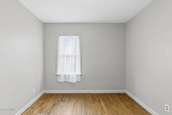 $199,900 | 1815 Curry Road, Rotterdam, NY 12306