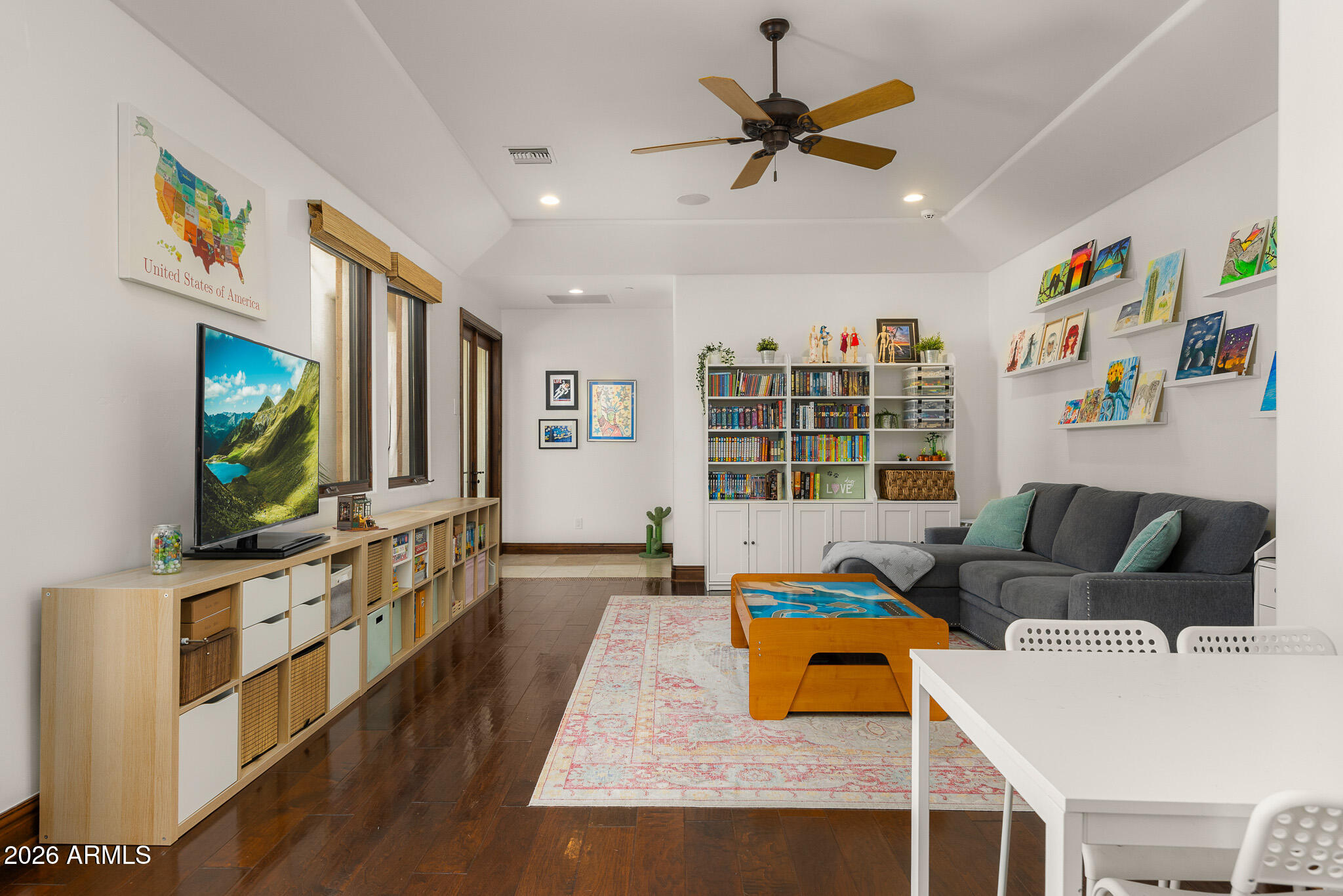 5401 East Mockingbird Lane Paradise Valley, AZ 85253 - Photo 28 of 62 28guest wing lounge