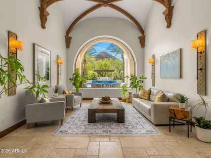 $6,195,000 | 5401 East Mockingbird Lane, Paradise Valley, AZ 85253