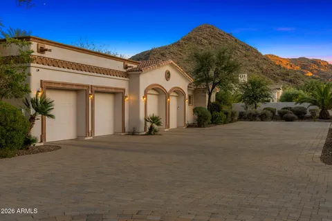 $6,195,000 | 5401 East Mockingbird Lane, Paradise Valley, AZ 85253