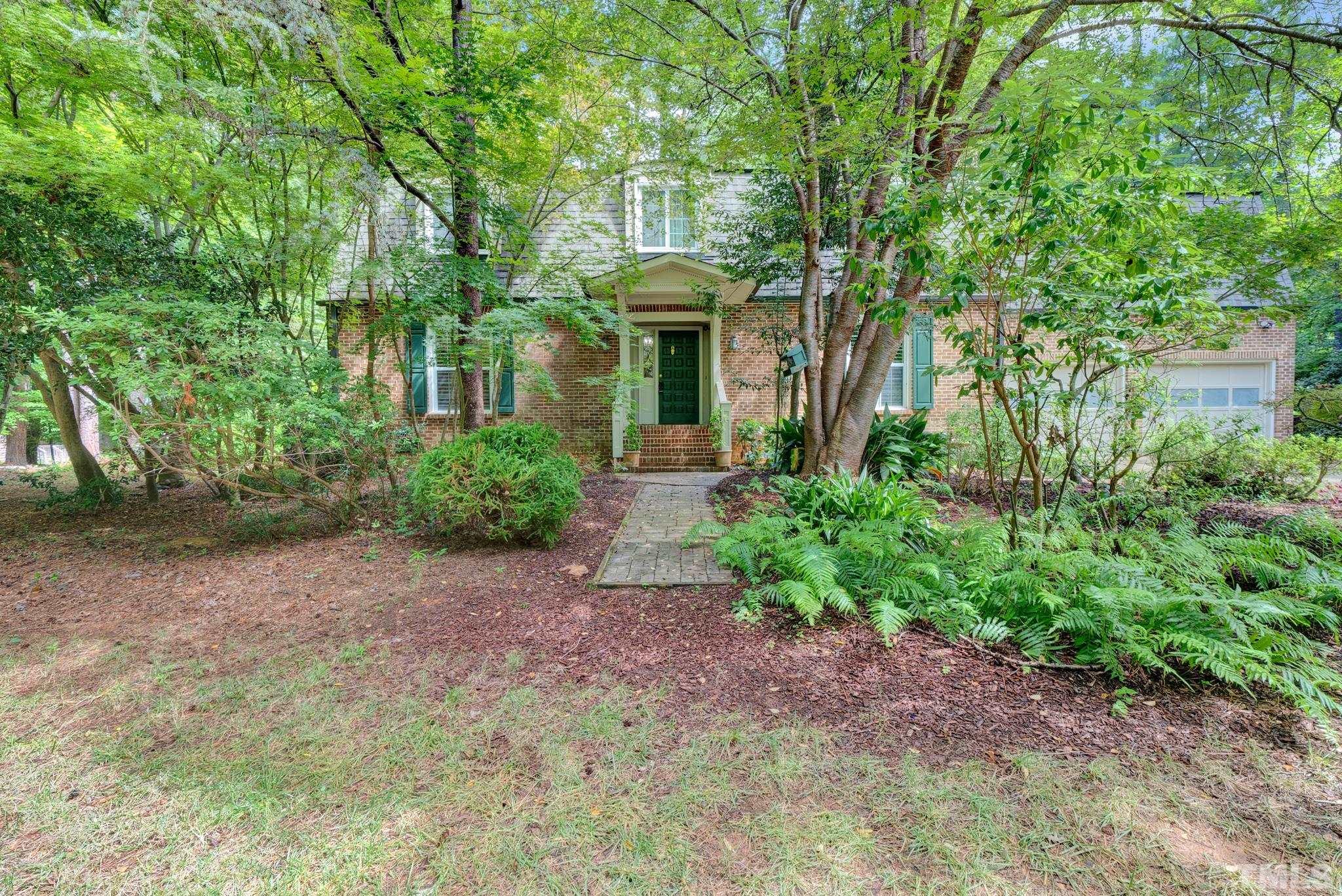 12104 Strickland Road Raleigh, NC 27613 - Photo 2 of 35
