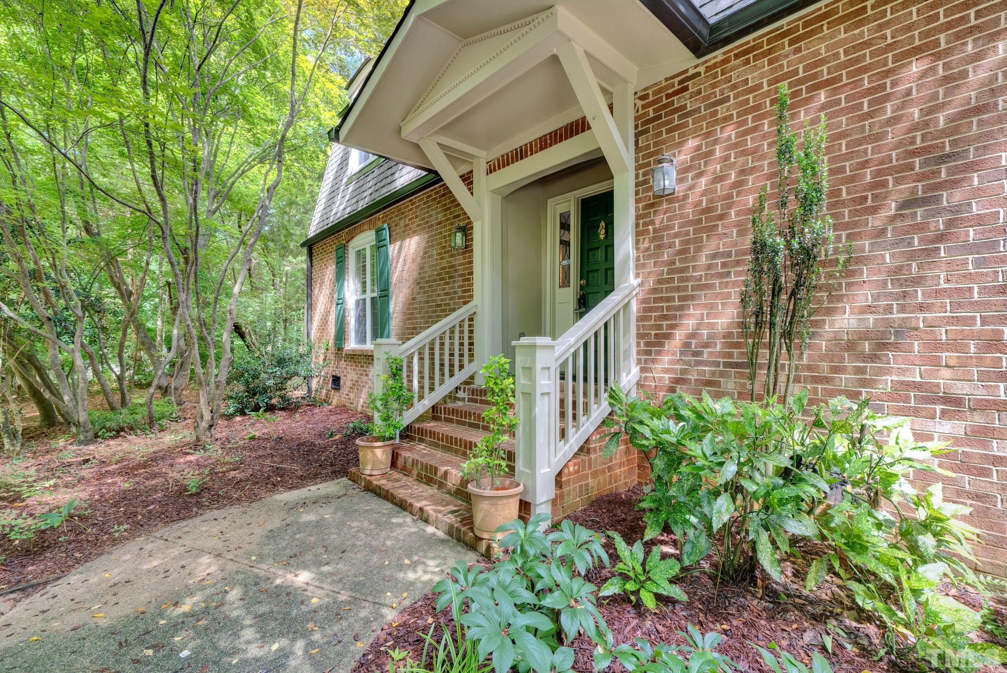 12104 Strickland Road Raleigh, NC 27613 - Photo 3 of 35