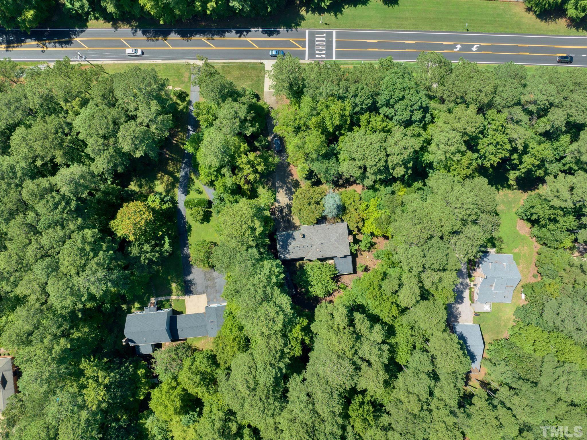 12104 Strickland Road Raleigh, NC 27613 - Photo 6 of 35
