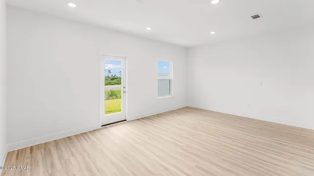 $269,900 | 350 Chateau Lane, Port St. Joe, FL 32456