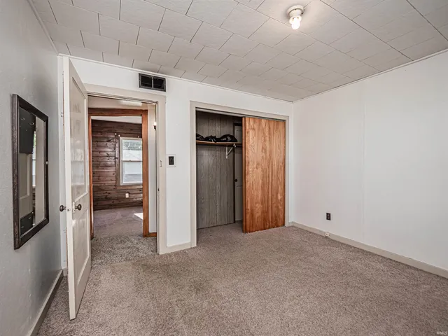 $91,900 | 1112 East 4th Street, Mount Vernon, IN 47620