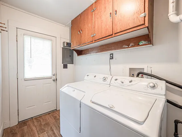 $91,900 | 1112 East 4th Street, Mount Vernon, IN 47620