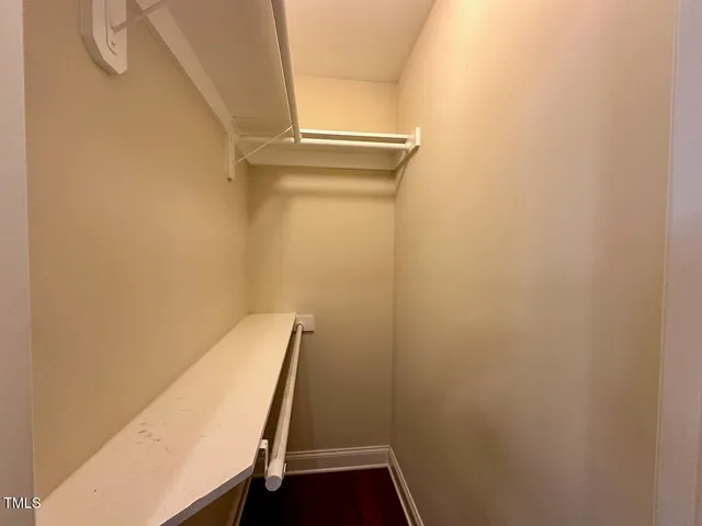 $1,975 | 411 East Lenoir Street, Raleigh, NC 27601