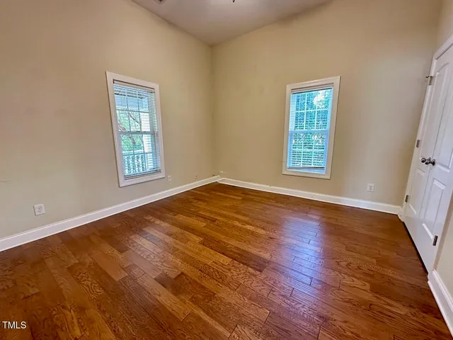 $1,975 | 411 East Lenoir Street, Raleigh, NC 27601