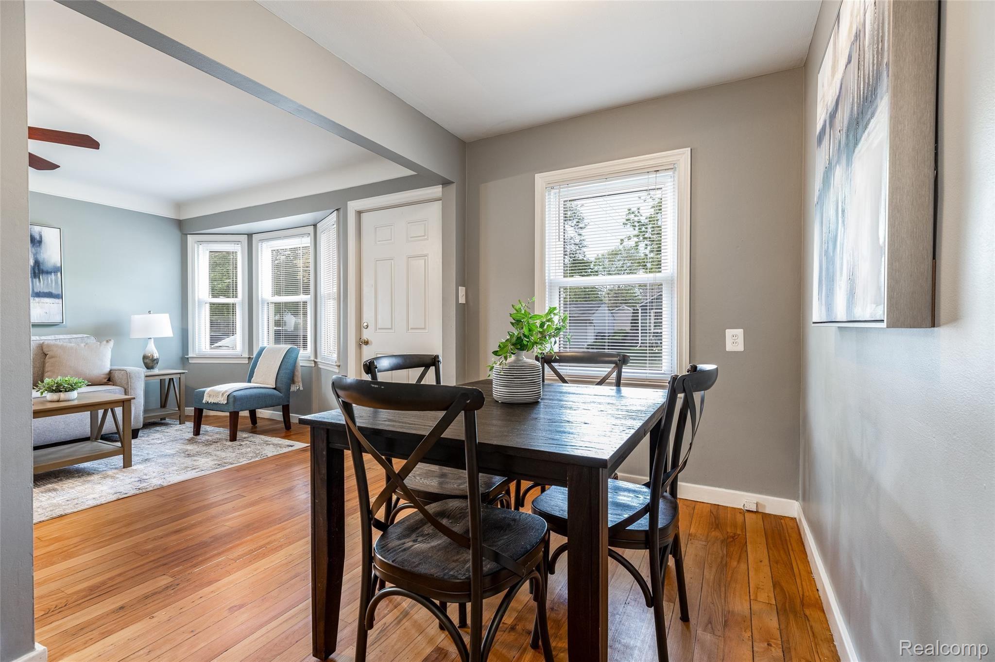 1435 Columbia Road Berkley, MI 48072 - Photo 8 of 29 13.Dining