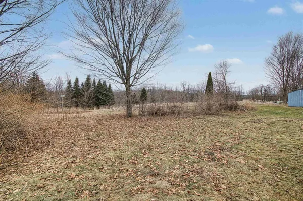 $585,000 | 220 South Street, South Hero, VT 05486