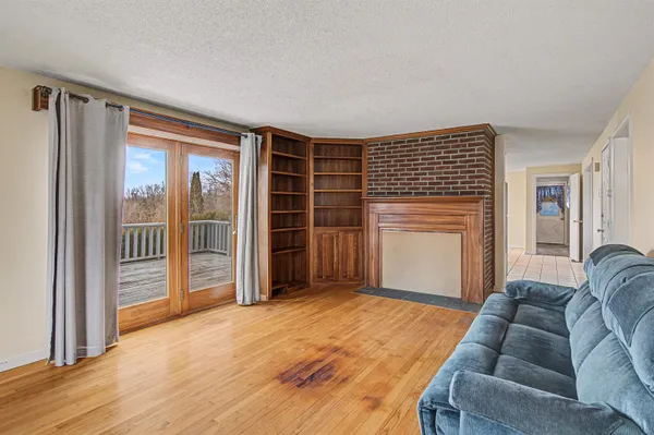 $585,000 | 220 South Street, South Hero, VT 05486