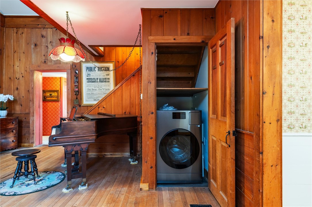 1728 Clarkson Parma Townline Road Parma, NY 14420 - Photo 19 of 50 1st floor washer/dryer combo