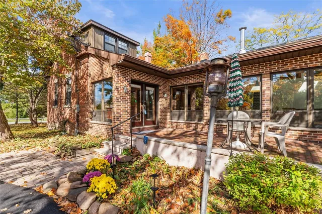 $375,000 | 1728 Clarkson Parma Townline Road, Parma, NY 14420