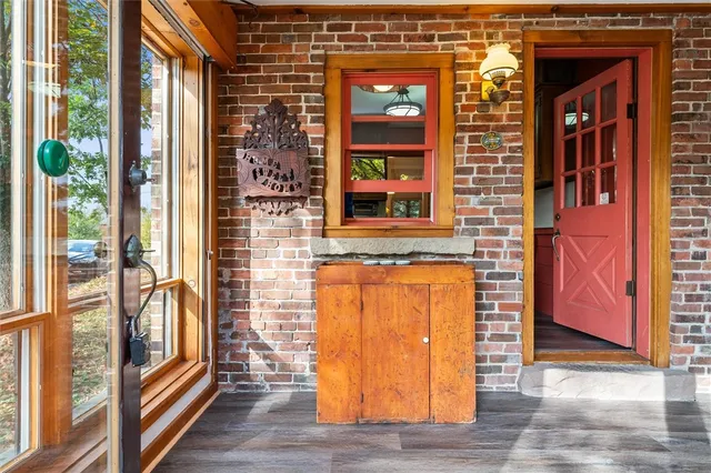 $375,000 | 1728 Clarkson Parma Townline Road, Parma, NY 14420