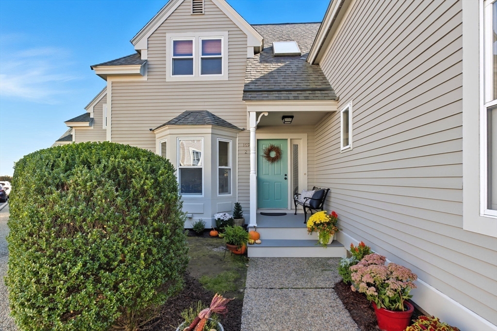 169 Walnut Street, Unit 2 Boston, MA 02122 - Photo 1 of 42