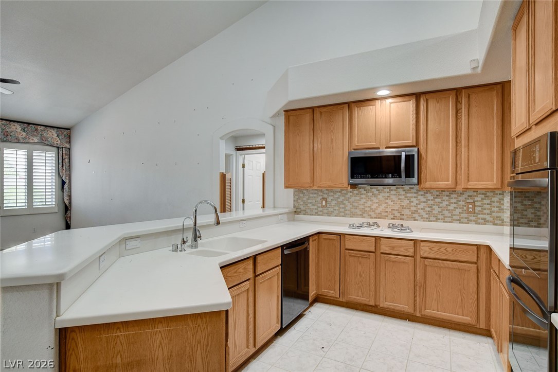 223 Chestnut Ridge Circle Henderson, NV 89012 - Photo 34 of 58