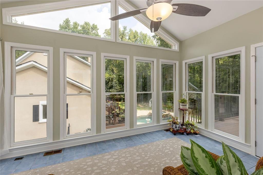 2010 Stonehedge Road Roswell, GA 30075 - Photo 15 of 86