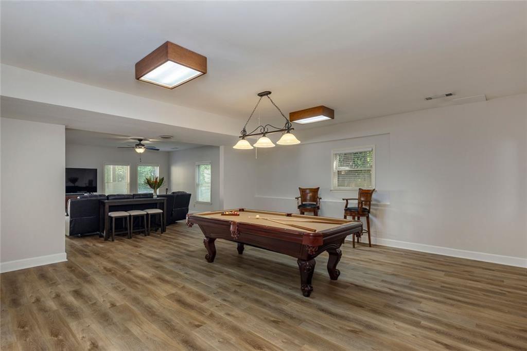 2010 Stonehedge Road Roswell, GA 30075 - Photo 30 of 86