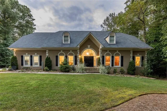 $1,995,000 | 2010 Stonehedge Road, Roswell, GA 30075