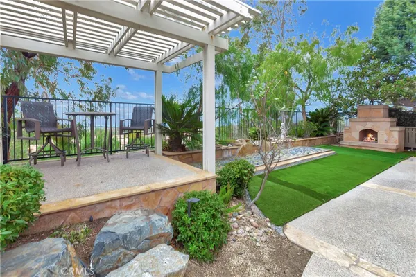 $9,800 | 21 Arches, Irvine, CA 92603