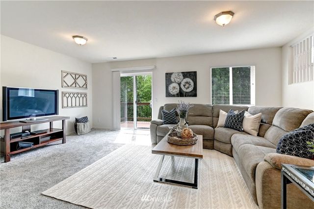 $700,000 | 30 79th Drive Southeast, Lake Stevens, WA 98258