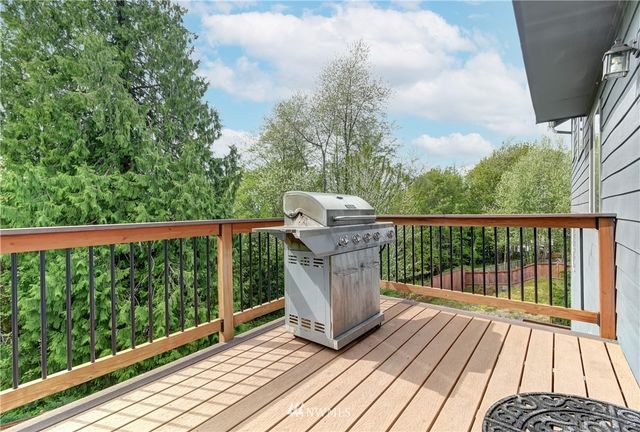 $700,000 | 30 79th Drive Southeast, Lake Stevens, WA 98258