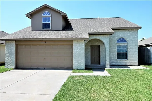 $2,350 | 2112 Westwood Drive, Portland, TX 78374