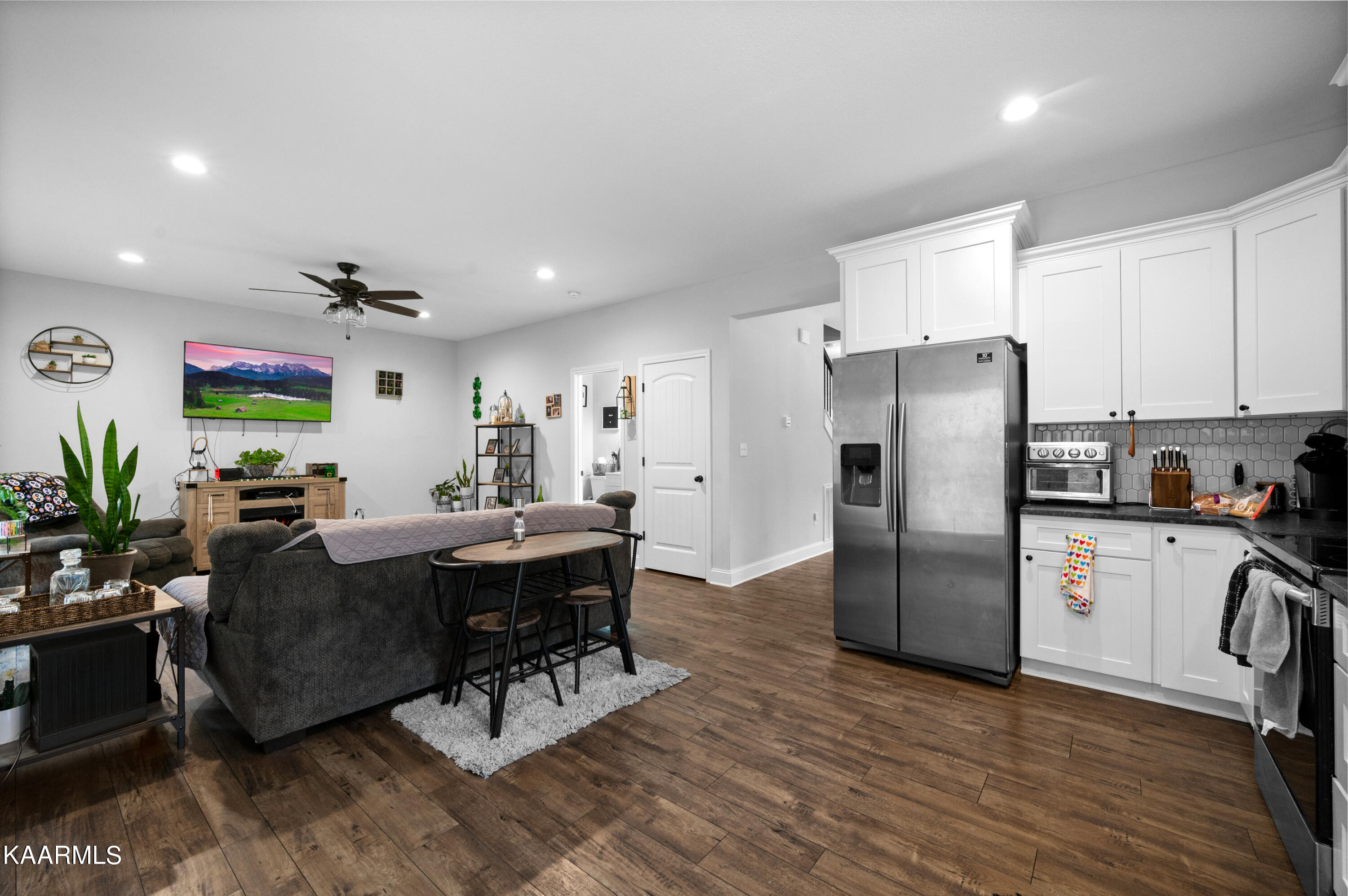 3604 Cherrylog Road Knoxville, TN 37921 - Photo 13 of 44 DSC_2302