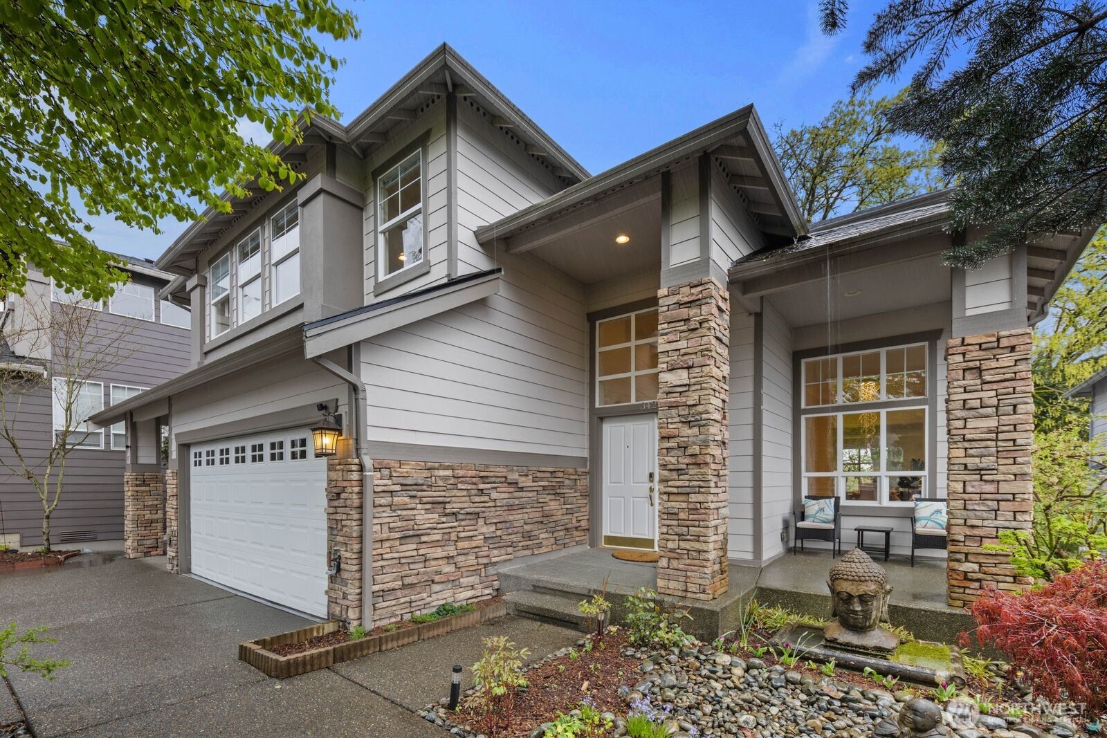 3429 Lincoln Avenue Northeast Renton, WA 98056 - Photo 2 of 40