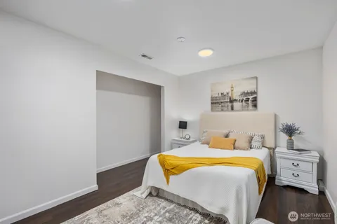 $1,425,000 | 3429 Lincoln Avenue Northeast, Renton, WA 98056