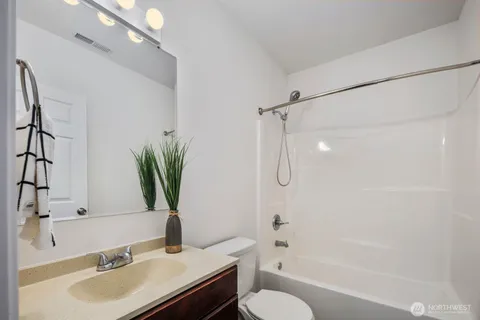 $1,425,000 | 3429 Lincoln Avenue Northeast, Renton, WA 98056