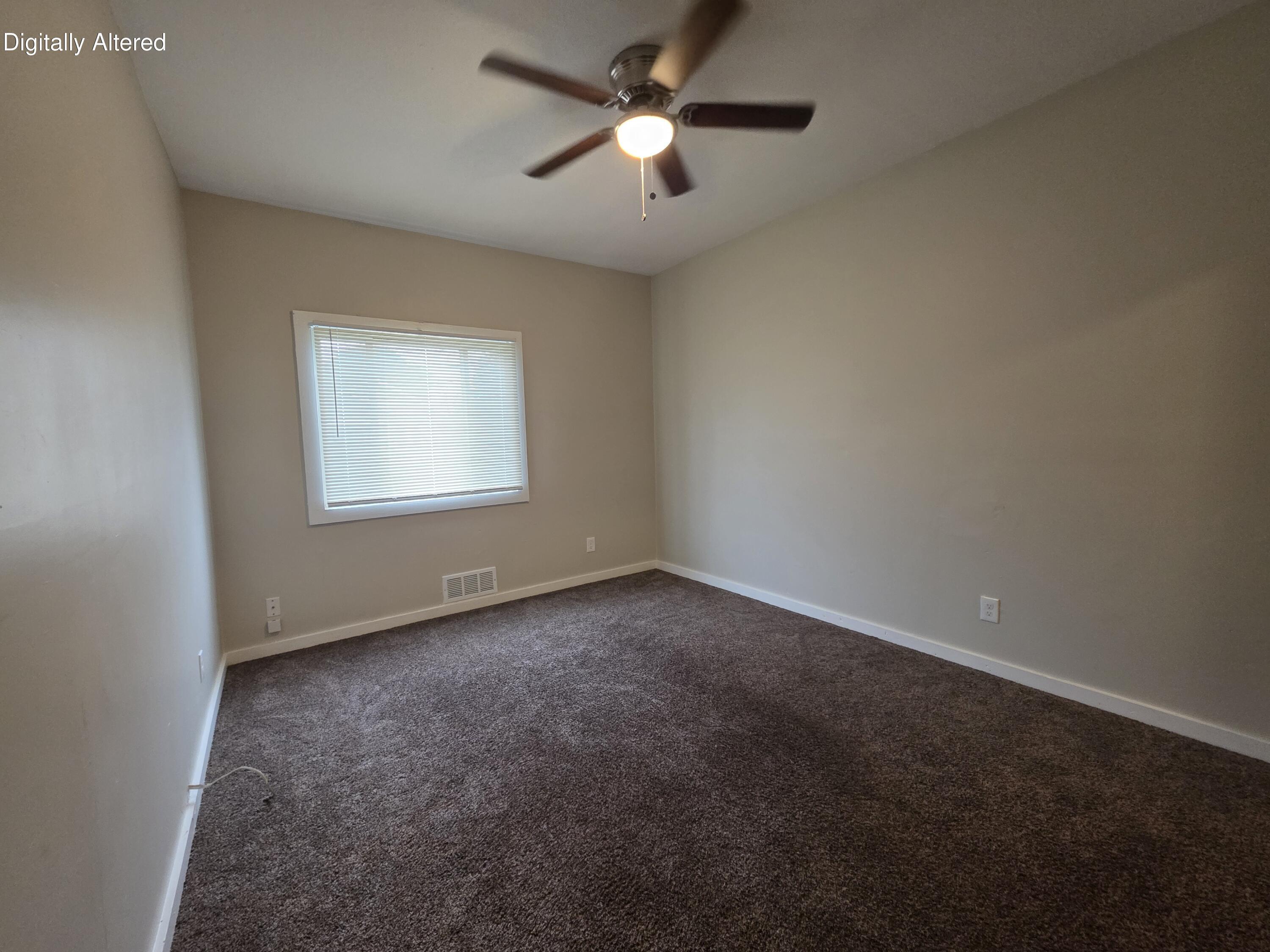 1617 Hamilton Street Racine, WI 53404 - Photo 6 of 21 20260917_164225